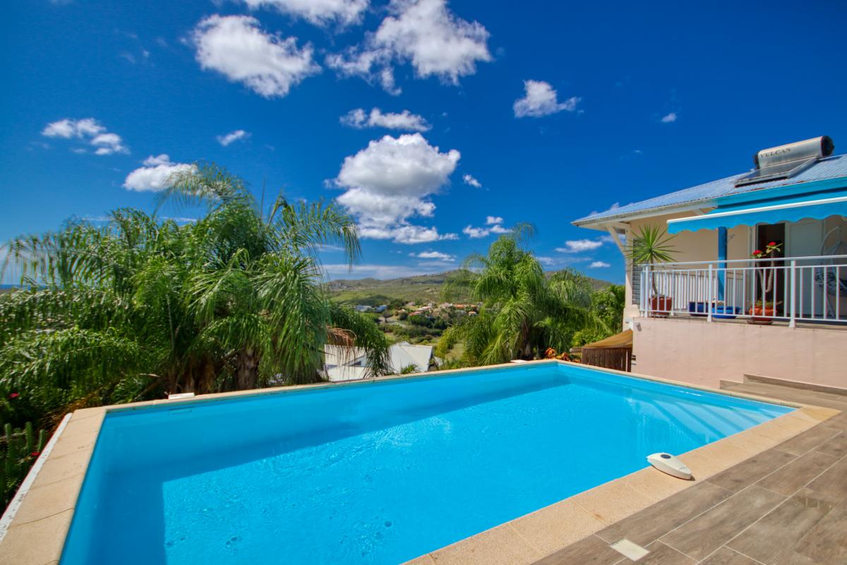 piscine vue mer location martinique 10 personnes